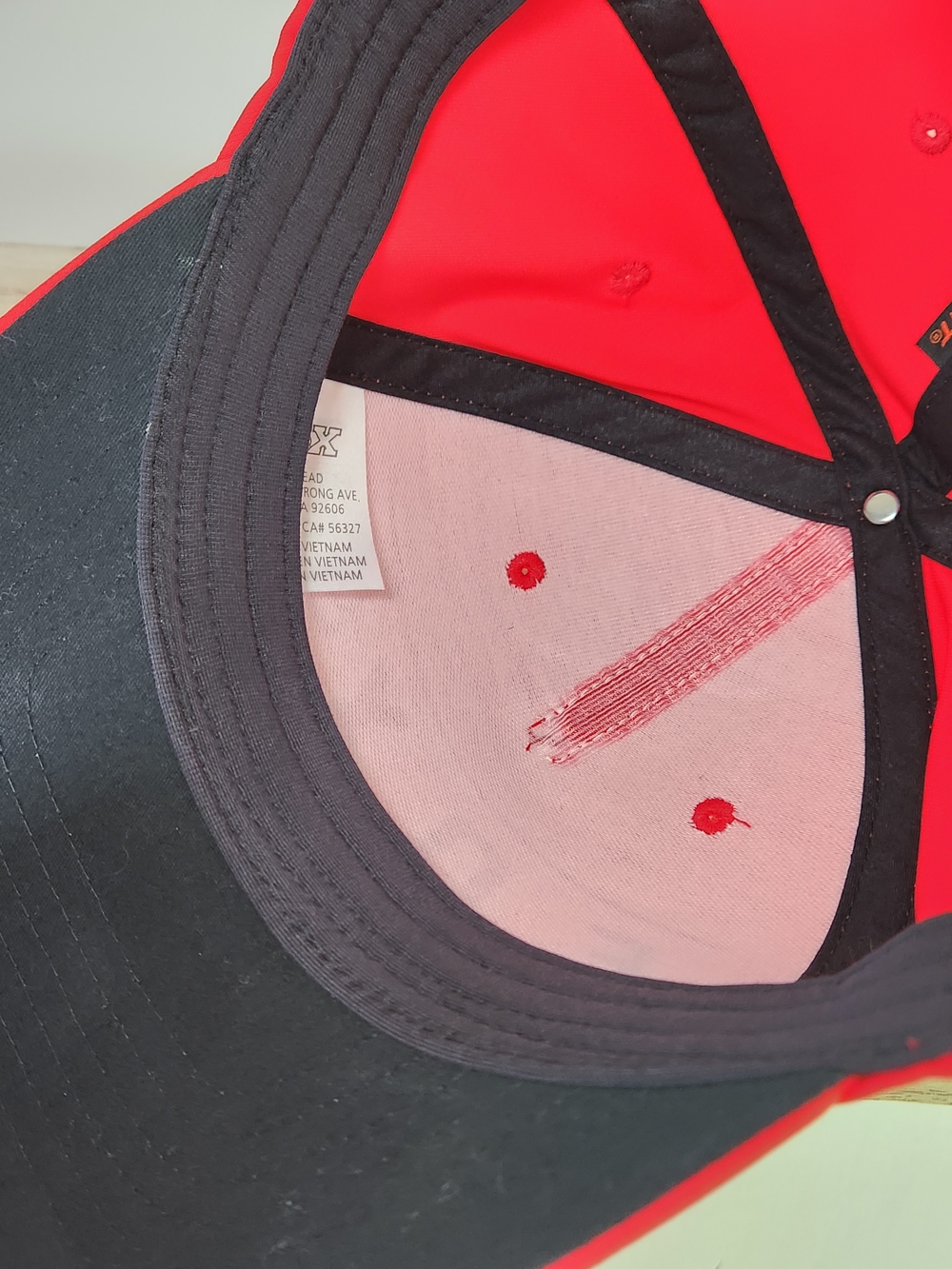 FOX Red Logo Baseball Cap. Fitted. Flex Fit - Picture 9 of 9